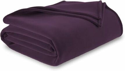 Efinito Solid/Plain Light Weight Single Bed Fleece Blanket for Heavy Winter (150 x 228 cm or 60" x 90", Wine)