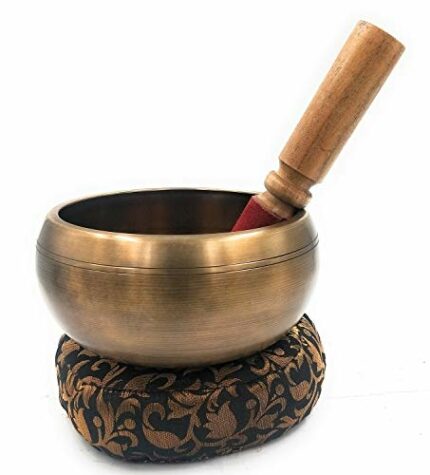 Efinito Antique Gold Singing Bowl Brass Deep Sound Plain Traditional Tibetan Singing Bowl with Cushion and Mallet for Stress Relaxation Meditation Healing 6 Inches