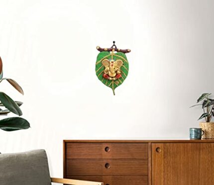 Efinito Wall Hanging for Home (Green Leaf Ganesh)