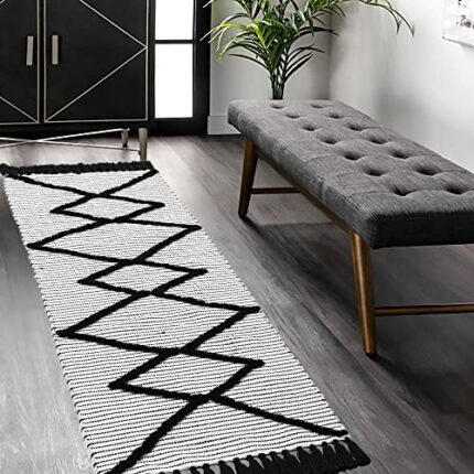Efinito Stripes Cotton Area Rug - Braided Black Carpets Suitable for Living Room, Bedroom, Dining Room, Home D?cor - Handcrafted Traditional Rugs - Non-Skid