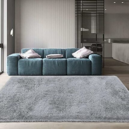 Efinito Hand Woven Modern Shaggy Bed Side Runner with 2Inch Pile Height Grey Color 2x3 Feet