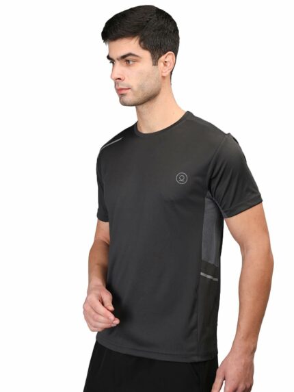 CHKOKKO Men Solid Raglan Regular Fit Gym T-Shirt